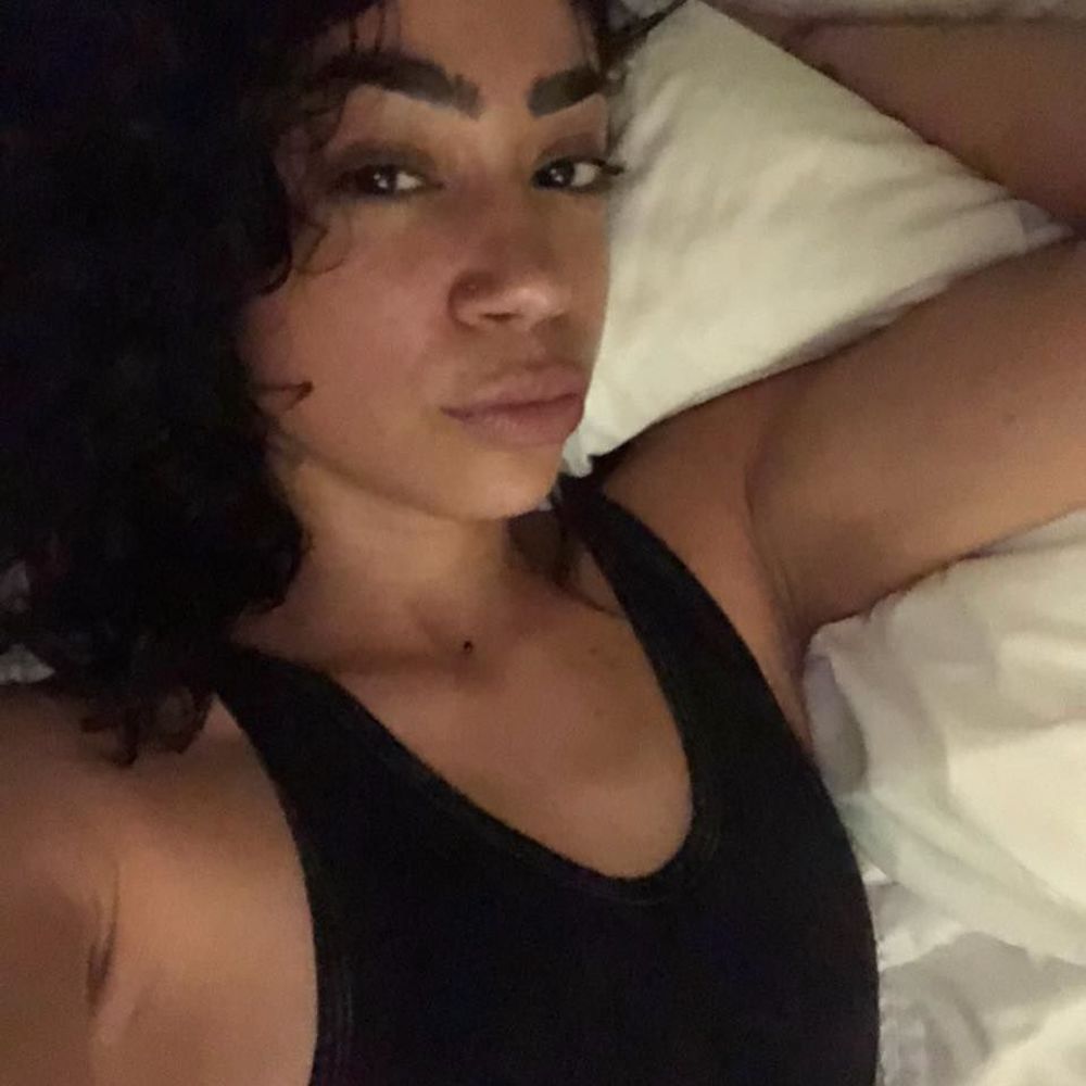 Meet your Posher, Corinne